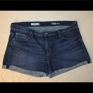 Size 16 Gap Best Girlfriend Dark wash denim shorts